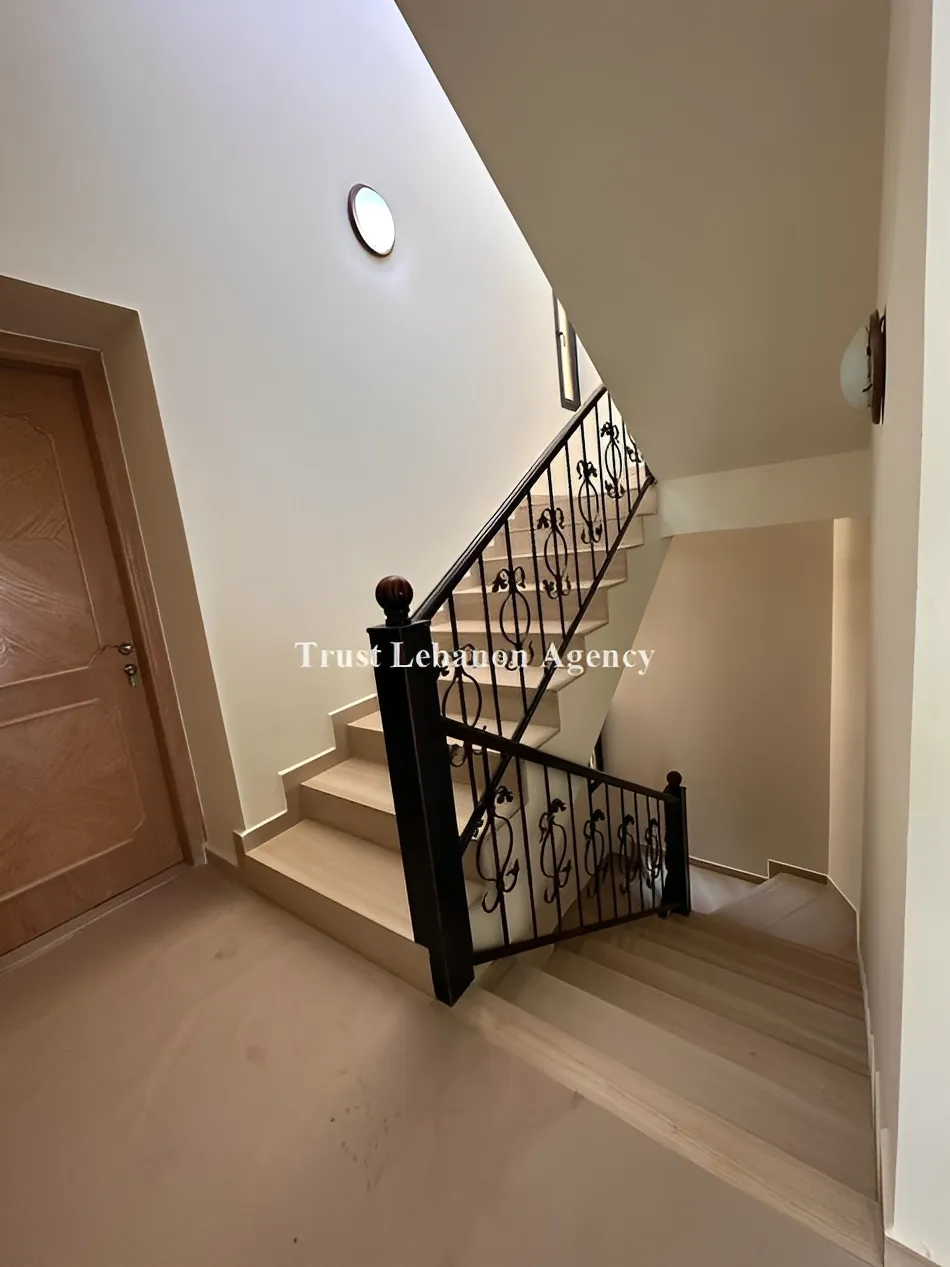 Villa for Sale in Metn Monteverde Lebanon - 10 bed, 10 bath