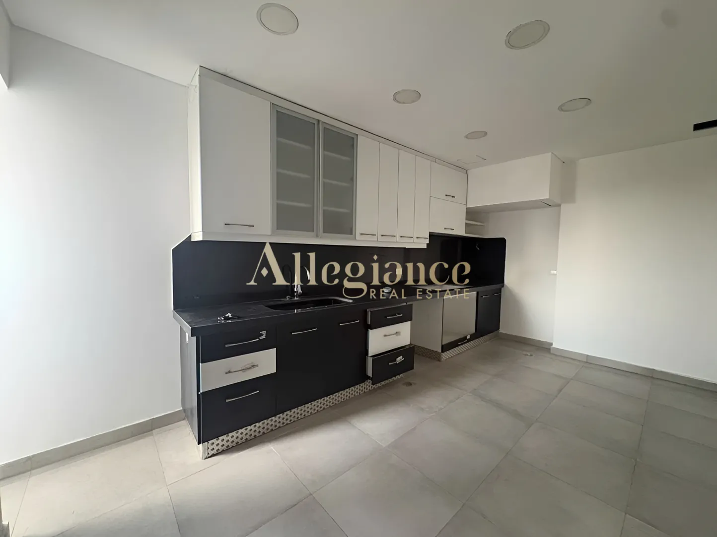 Apartment for sale in Spears