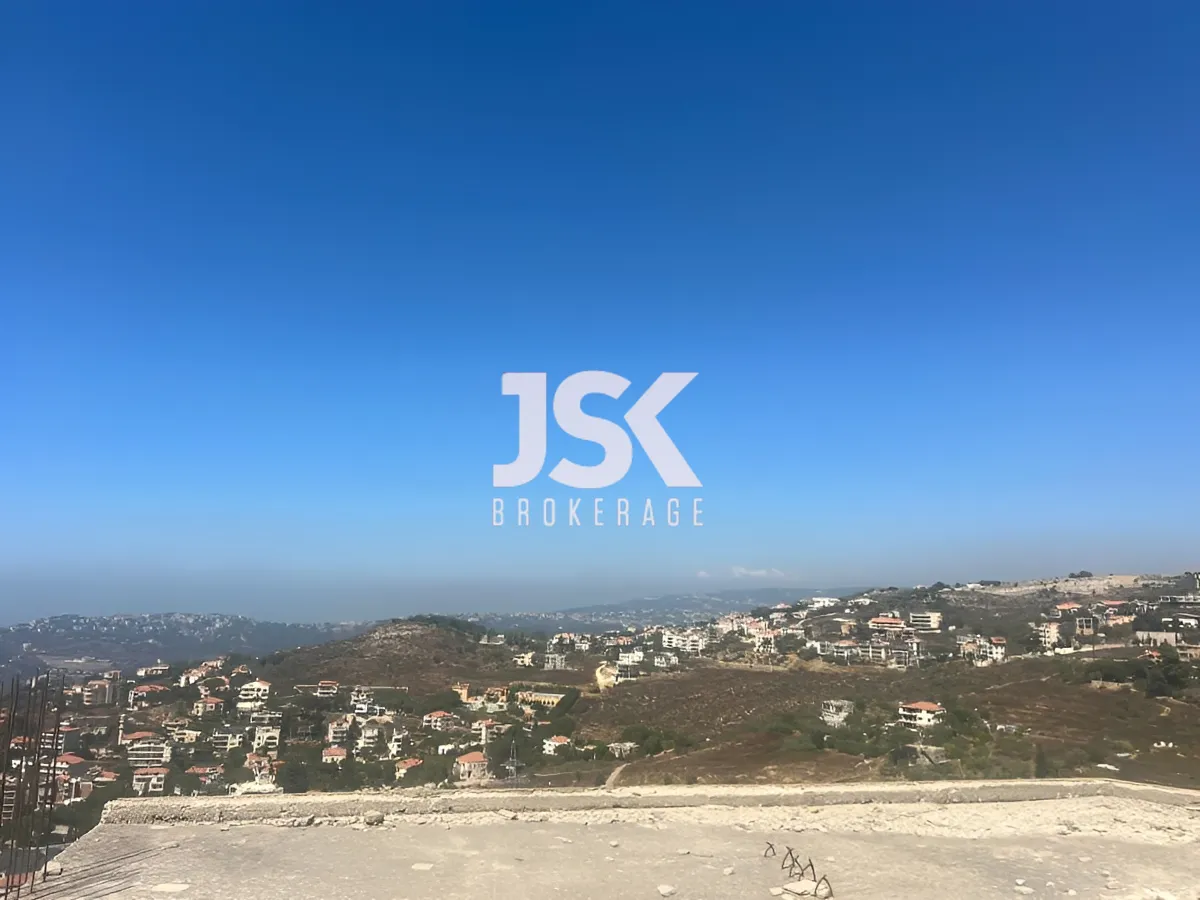 Triplex for Sale in Aley, Lebanon - 2 bed, 4 bath