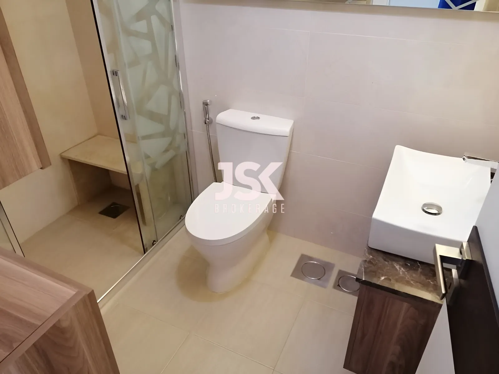 Apartment for Rent in Achrafieh