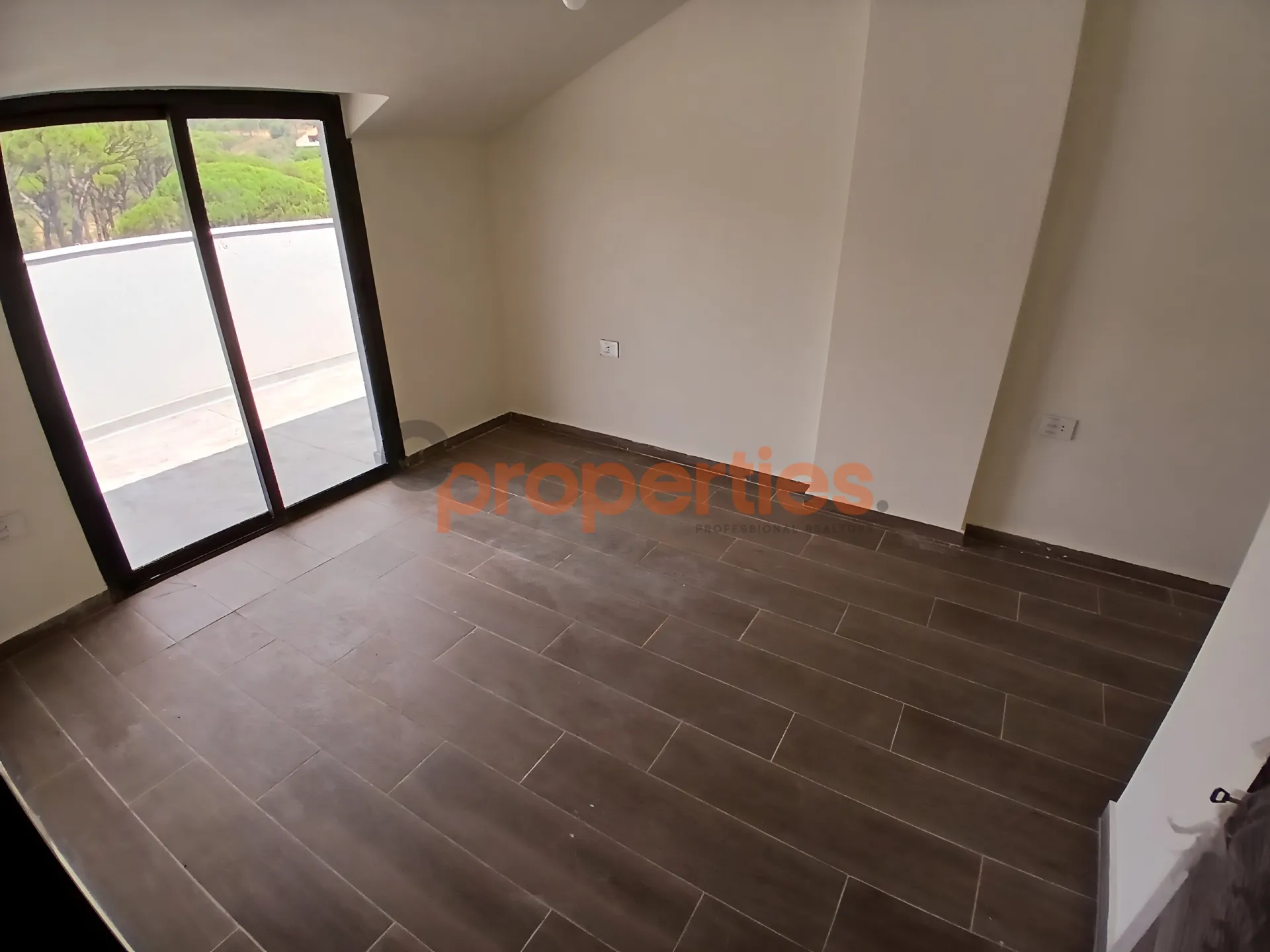 Apartment for Sale in Douar