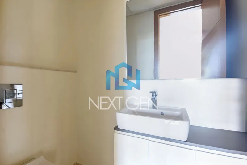Apartment for Sale in Ain Al Mraiseh