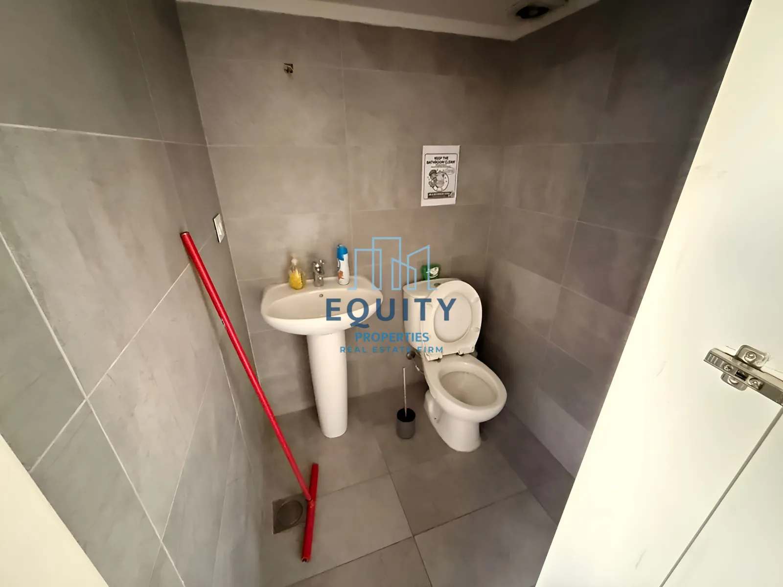 Office for rent in Antelias
