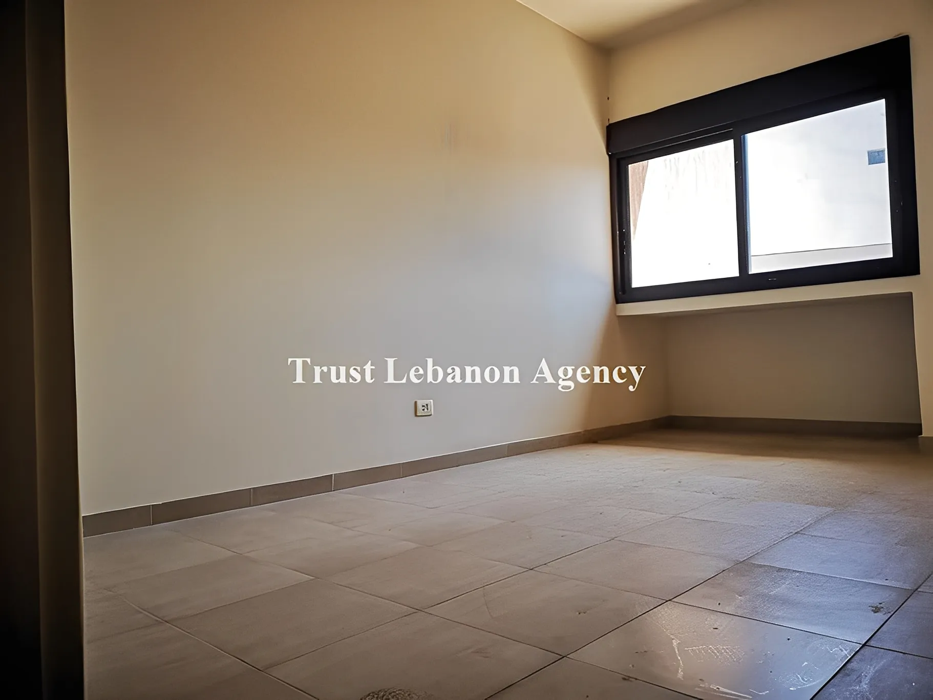 Office for sale in Metn, Bawchriye