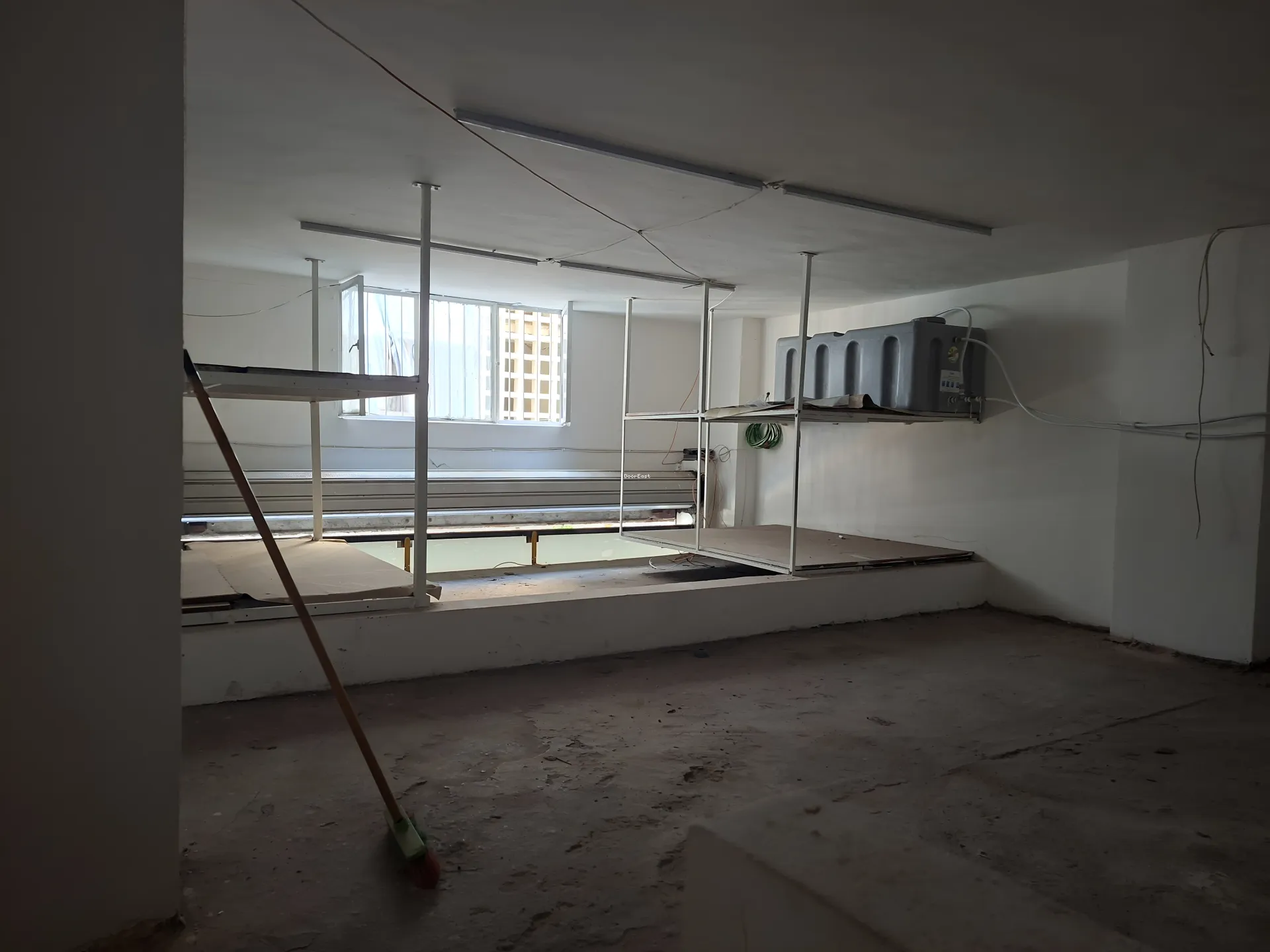 Shop for sale in Bourj Hammoud
