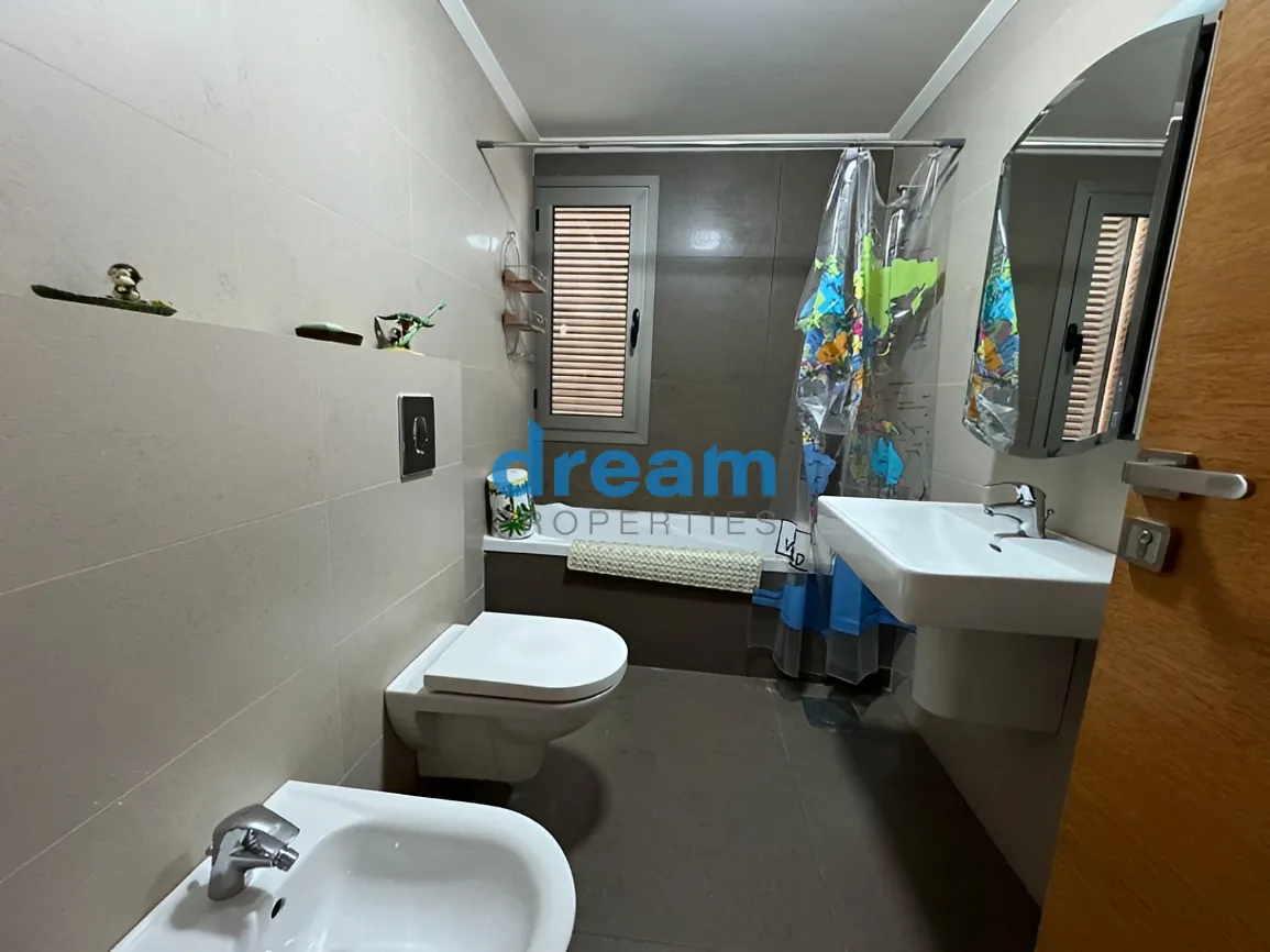 Apartment for sale in Horch Tabet