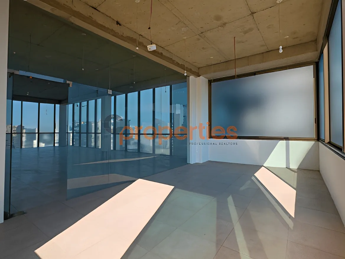 Office for Sale in Sin El Fil