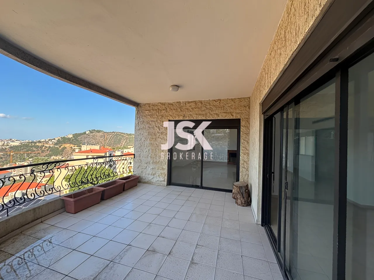 Apartment for Sale in Zikrit