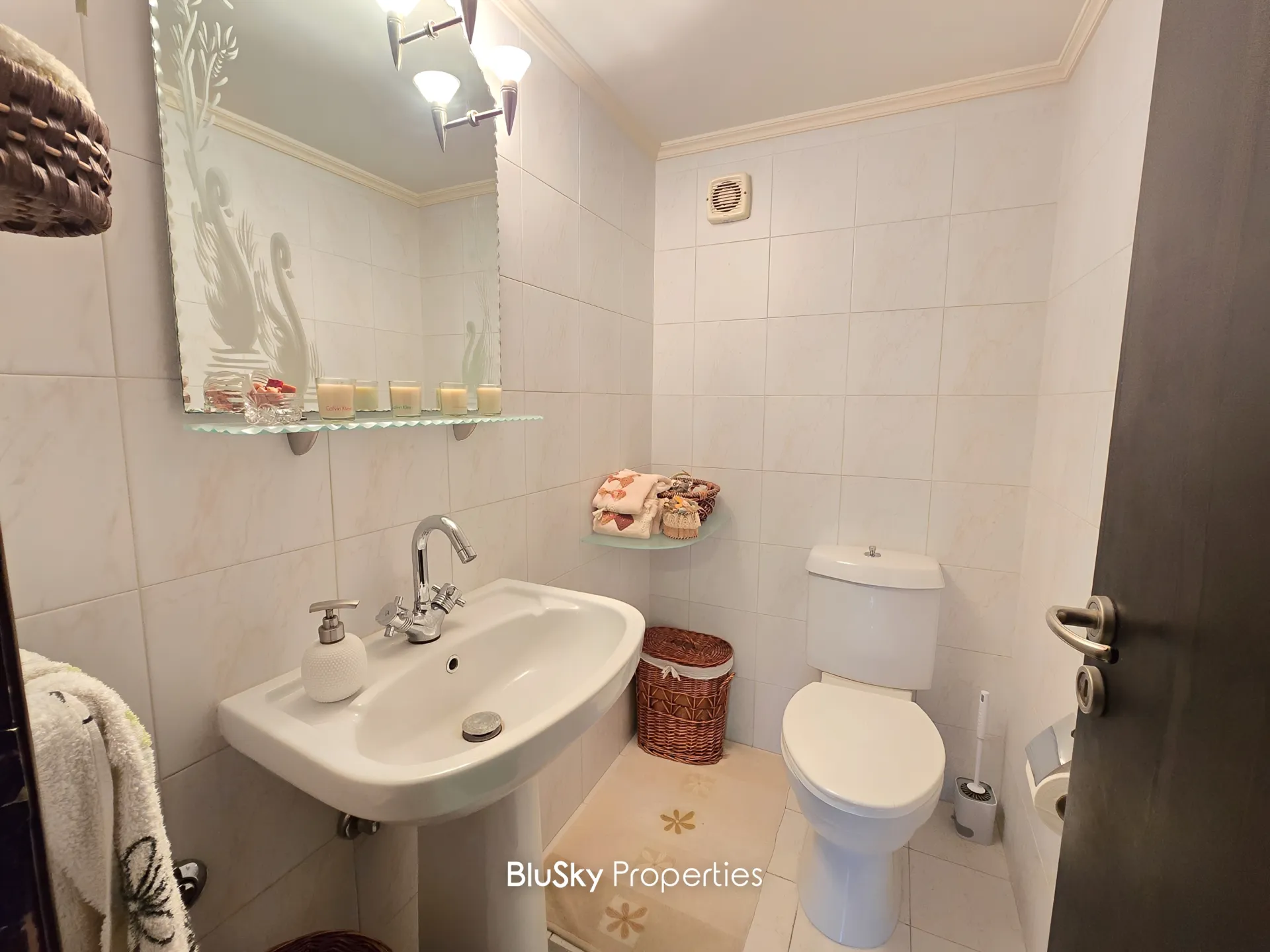 Apartment for sale in Mansourieh