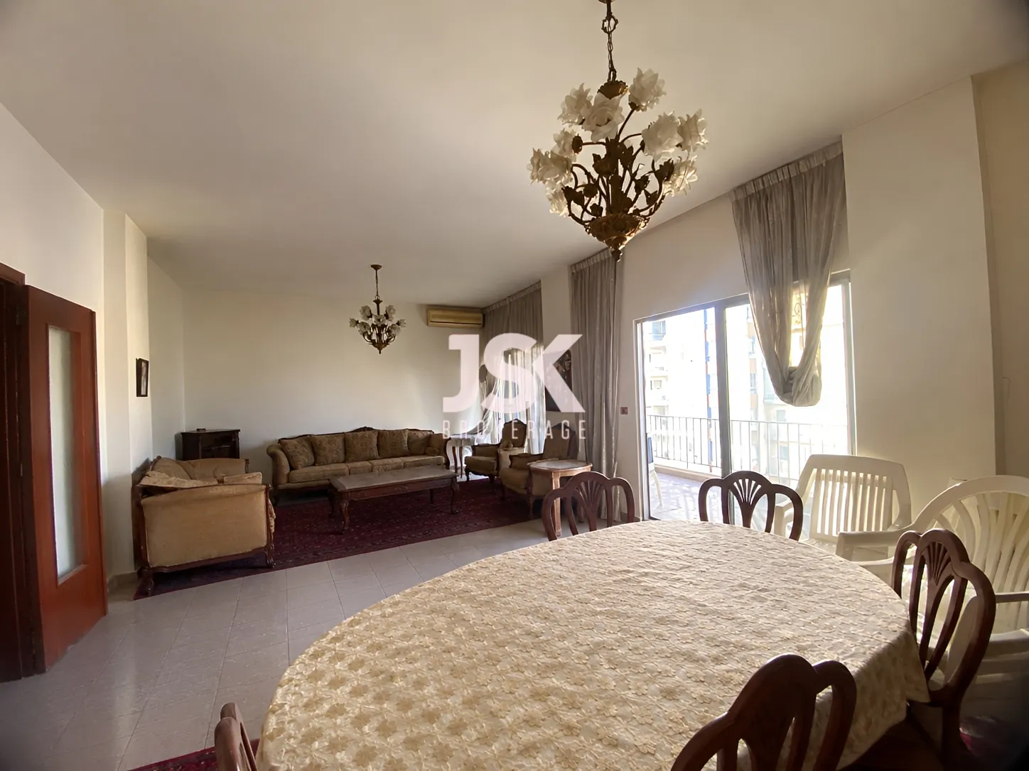 Apartment for Sale in Dekwaneh