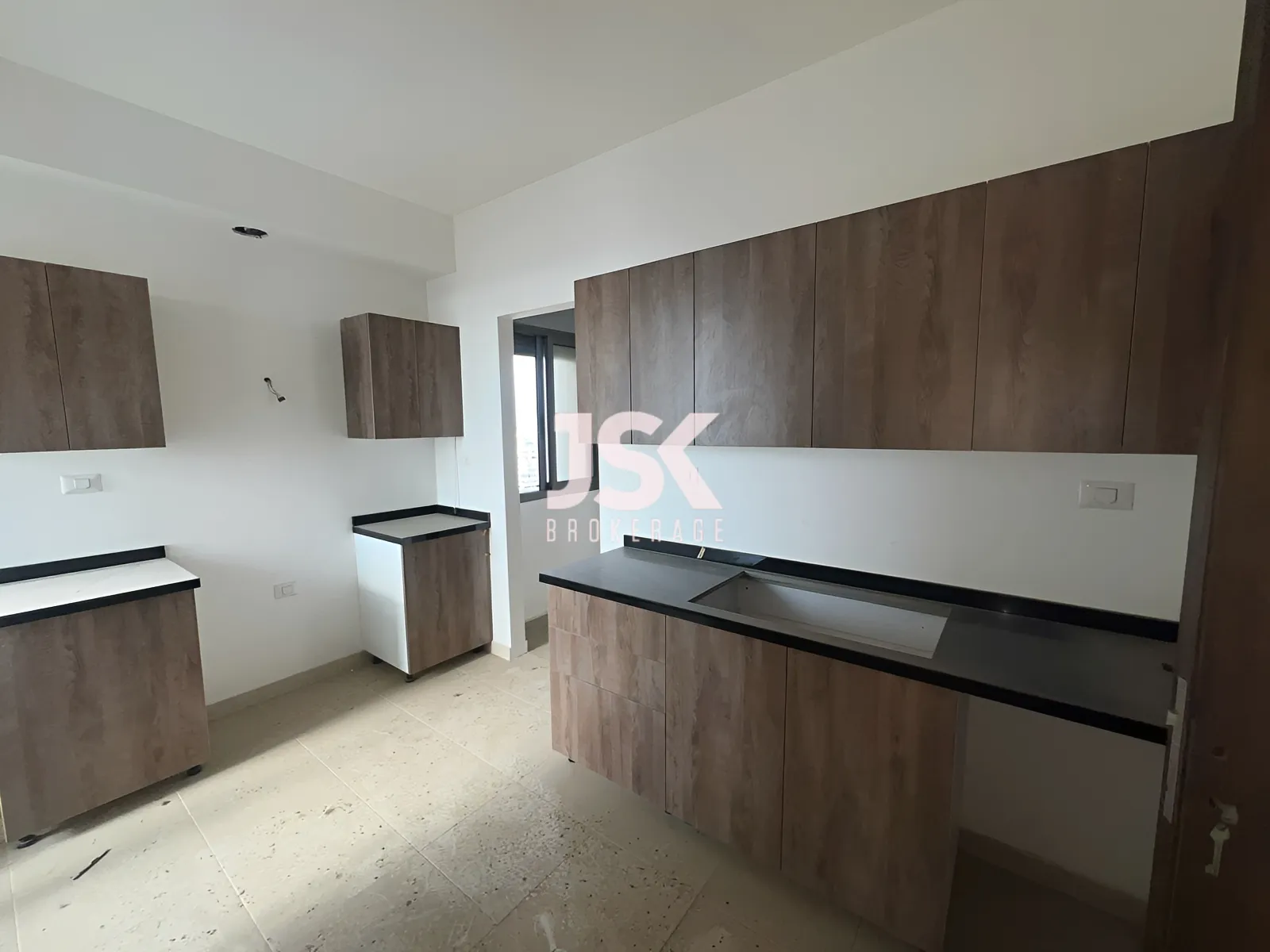 Apartment for Sale in Dekwaneh - 3 bed, 3 bath