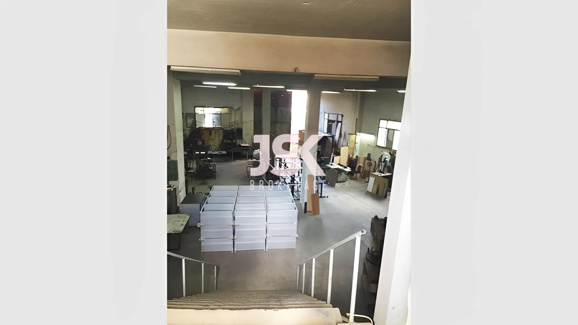 Warehouse for sale in Dbayeh
