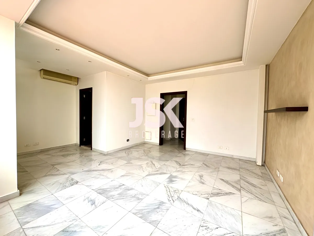 Office for Sale in Kaslik