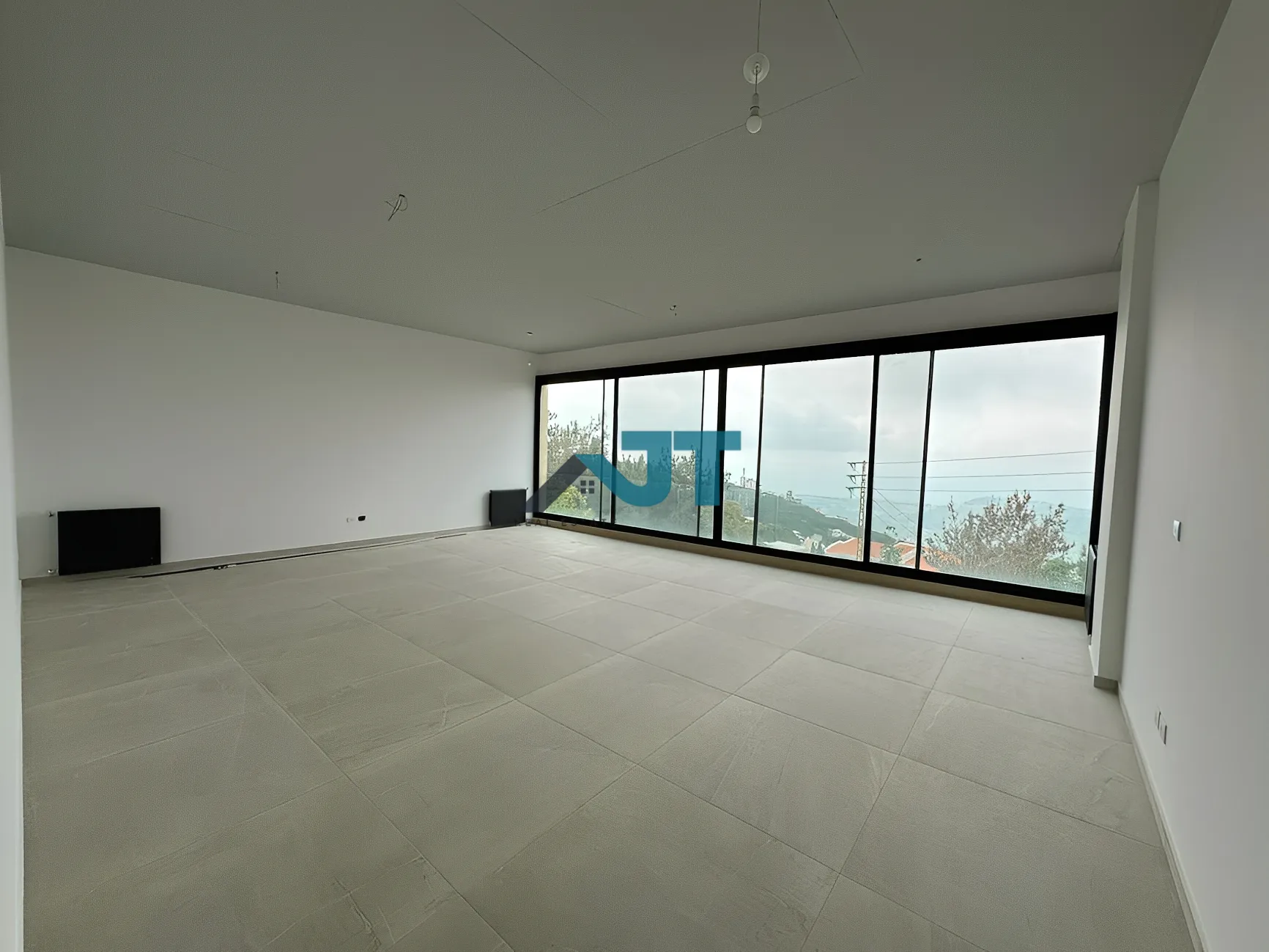 Apartment for Rent in Ain Aar, Lebanon - 3 bed, 4 bath