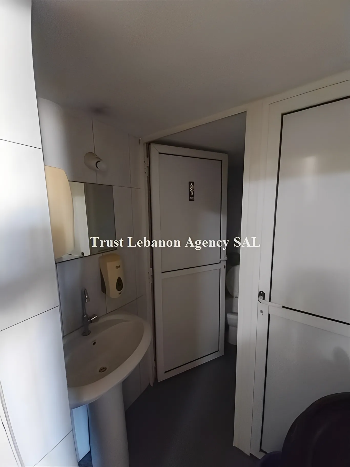 Apartment for Sale in Metn Dawra Lebanon - 3 bed, 2 bath