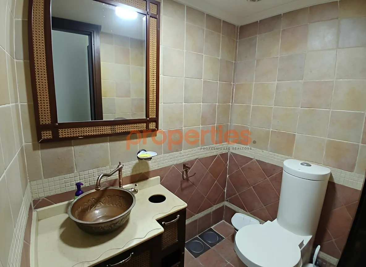 Apartment for Sale in Aamchit