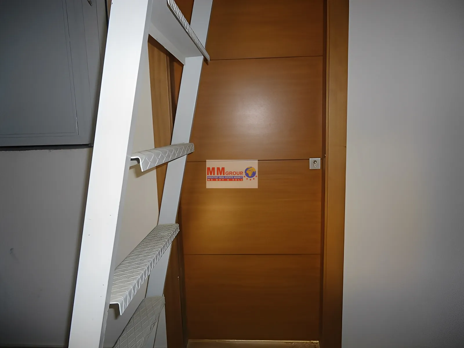 Duplex for Sale in Ain Najem