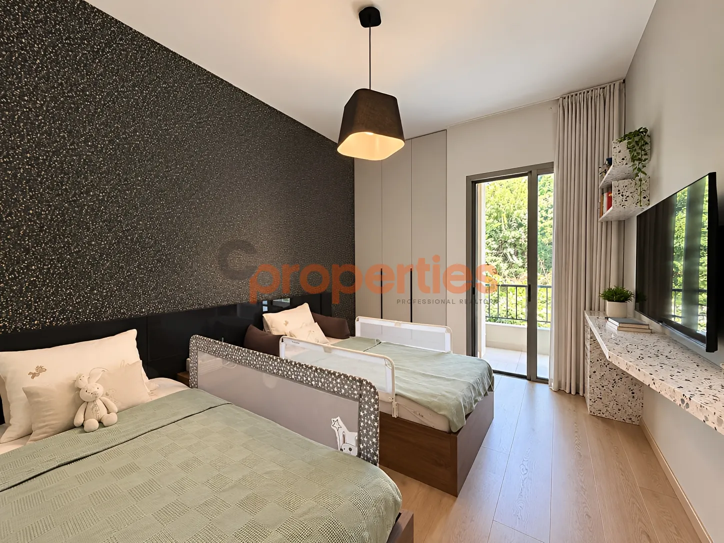 Apartment for Rent in Ballouneh