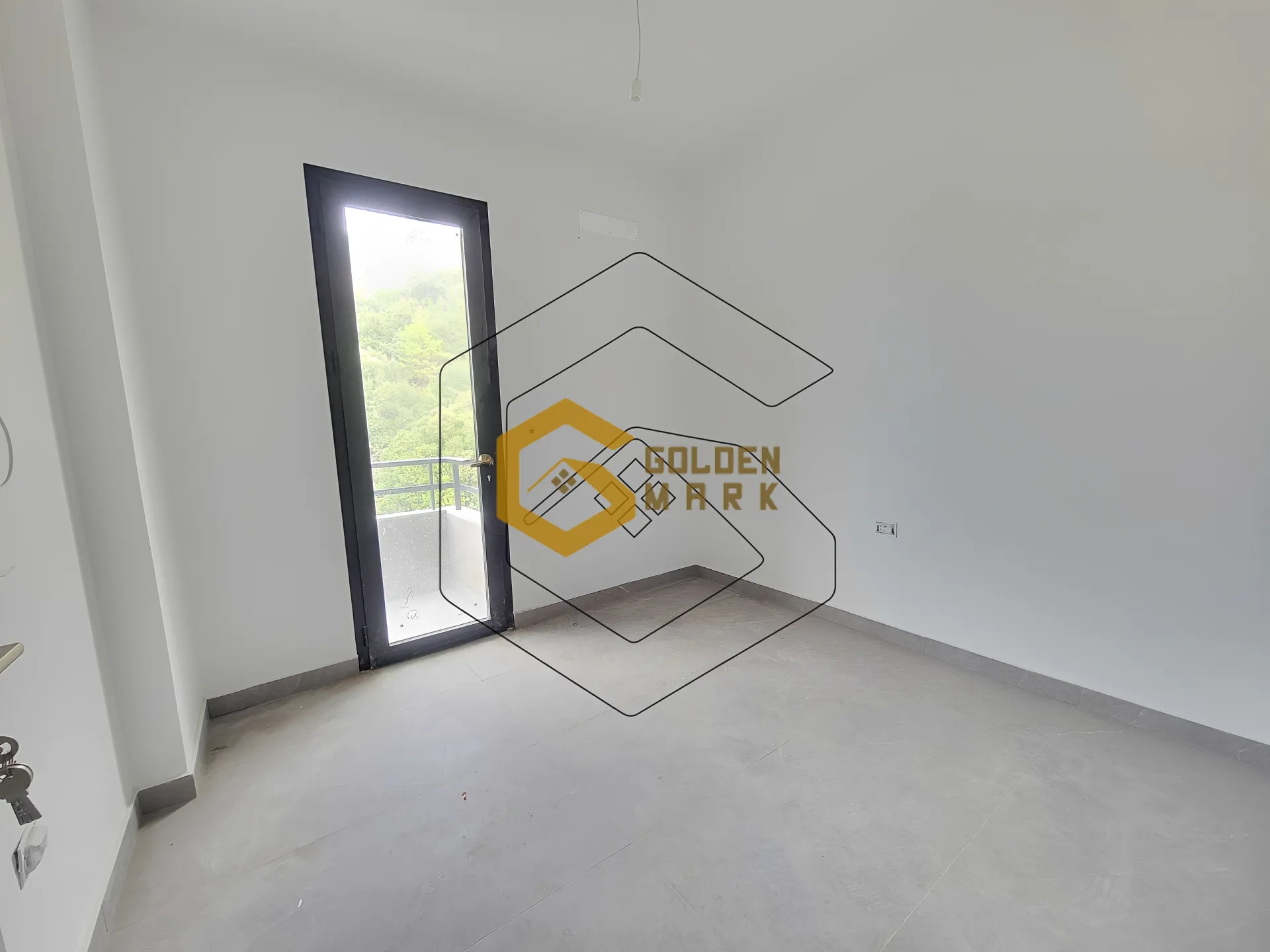 Apartment for Sale in Halat