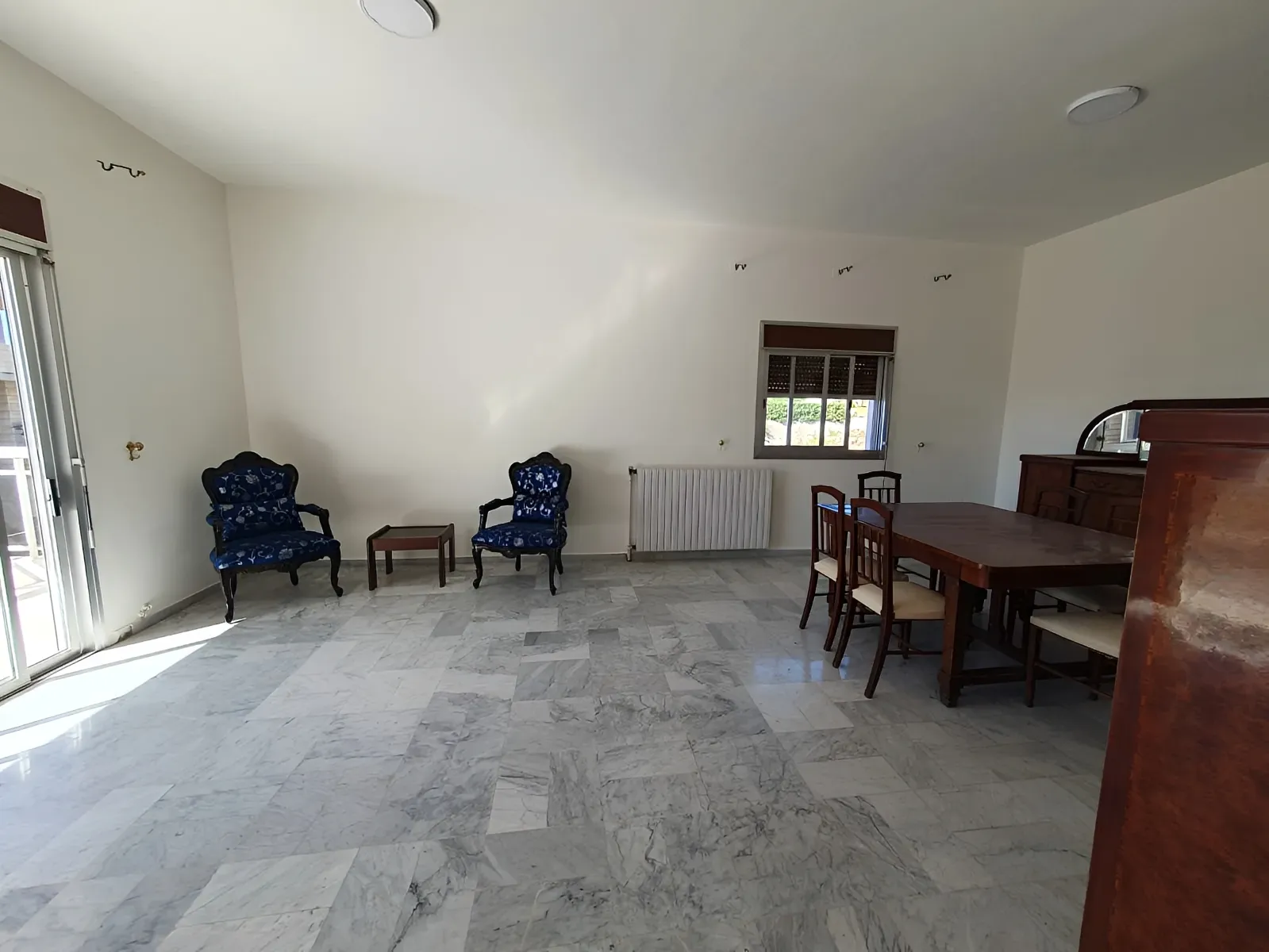 Apartment for Rent in Ajaltoun