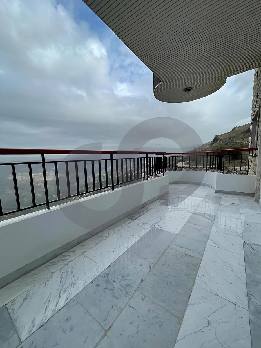 Apartment for Sale in Bhamdoun, Lebanon - 3 bed, 3 bath