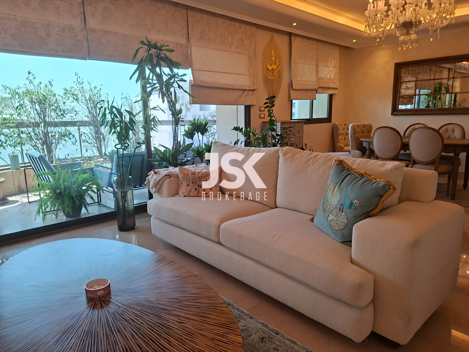 Apartment for Sale in Ras Beirut - 3 bed
