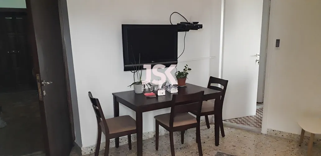 Apartment for Rent in Caree d'or, Achrafieh, Lebanon - 1 bed, 1 bath