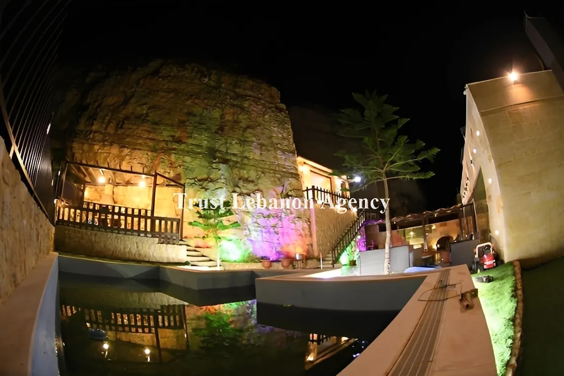Villa for Sale in Keserwan Fatka