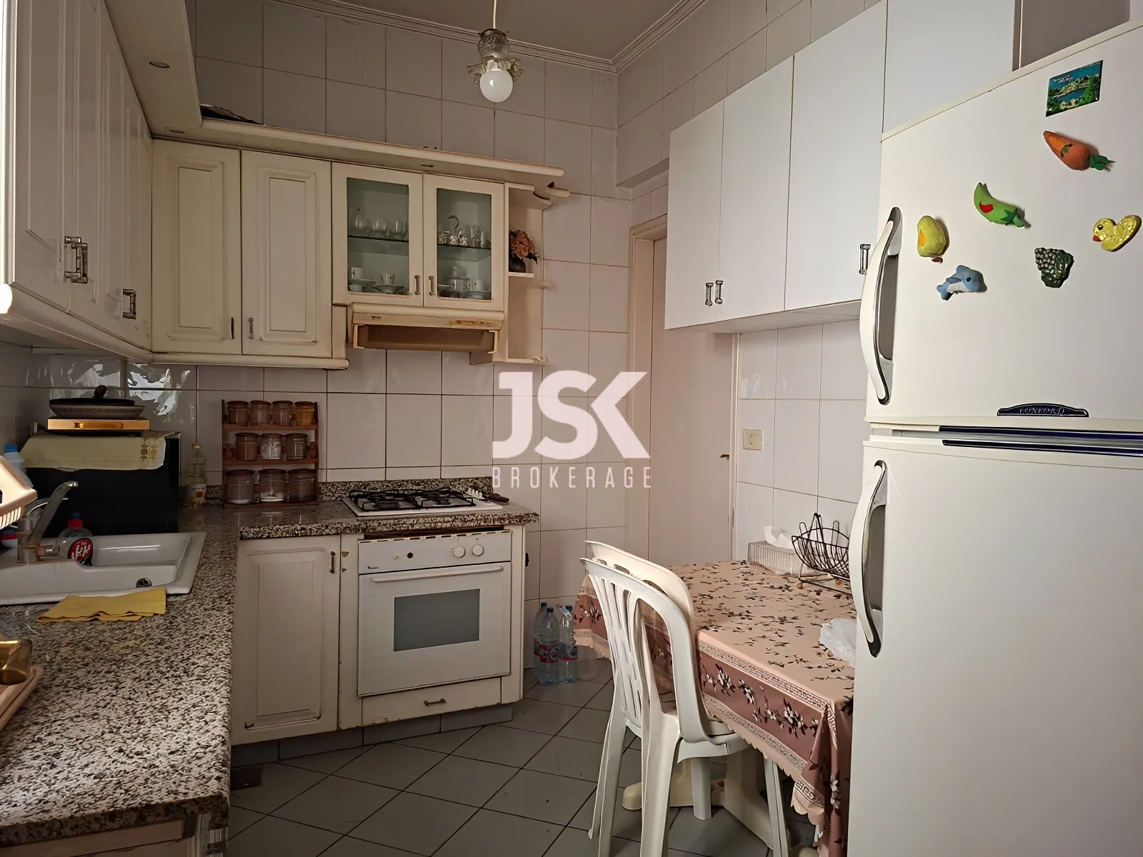 Apartment for Rent in Ras Al Naba'a