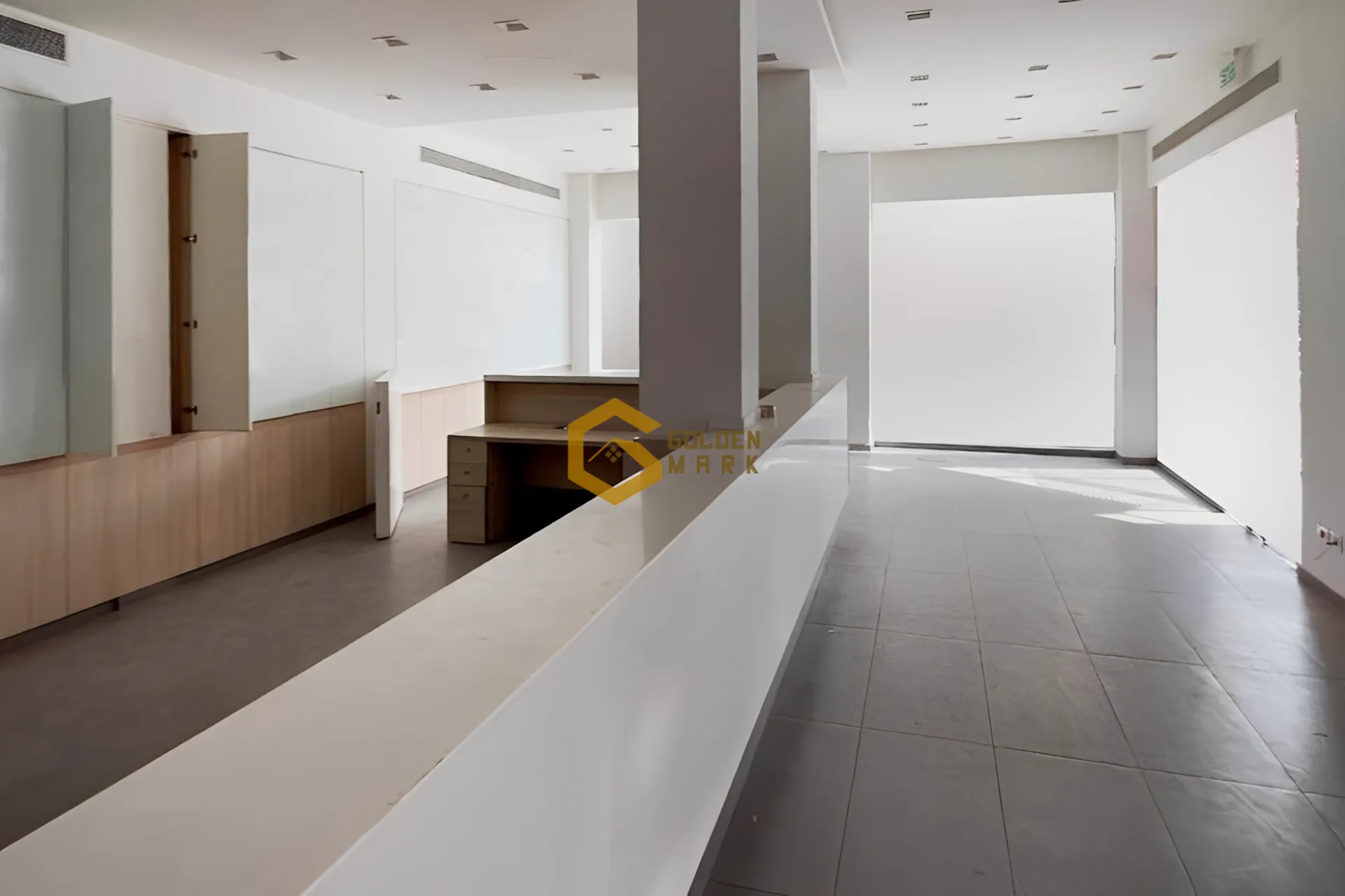 Shop for sale in Achrafieh