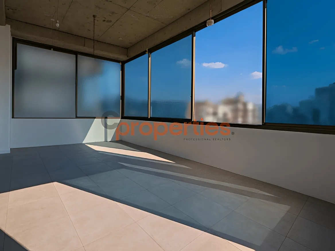 Office for Sale in Sin El Fil