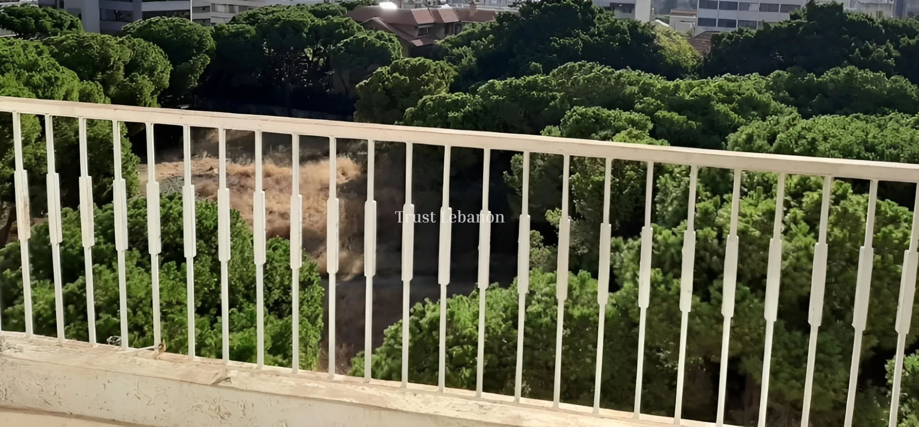 Apartment for sale in Horch Tabet