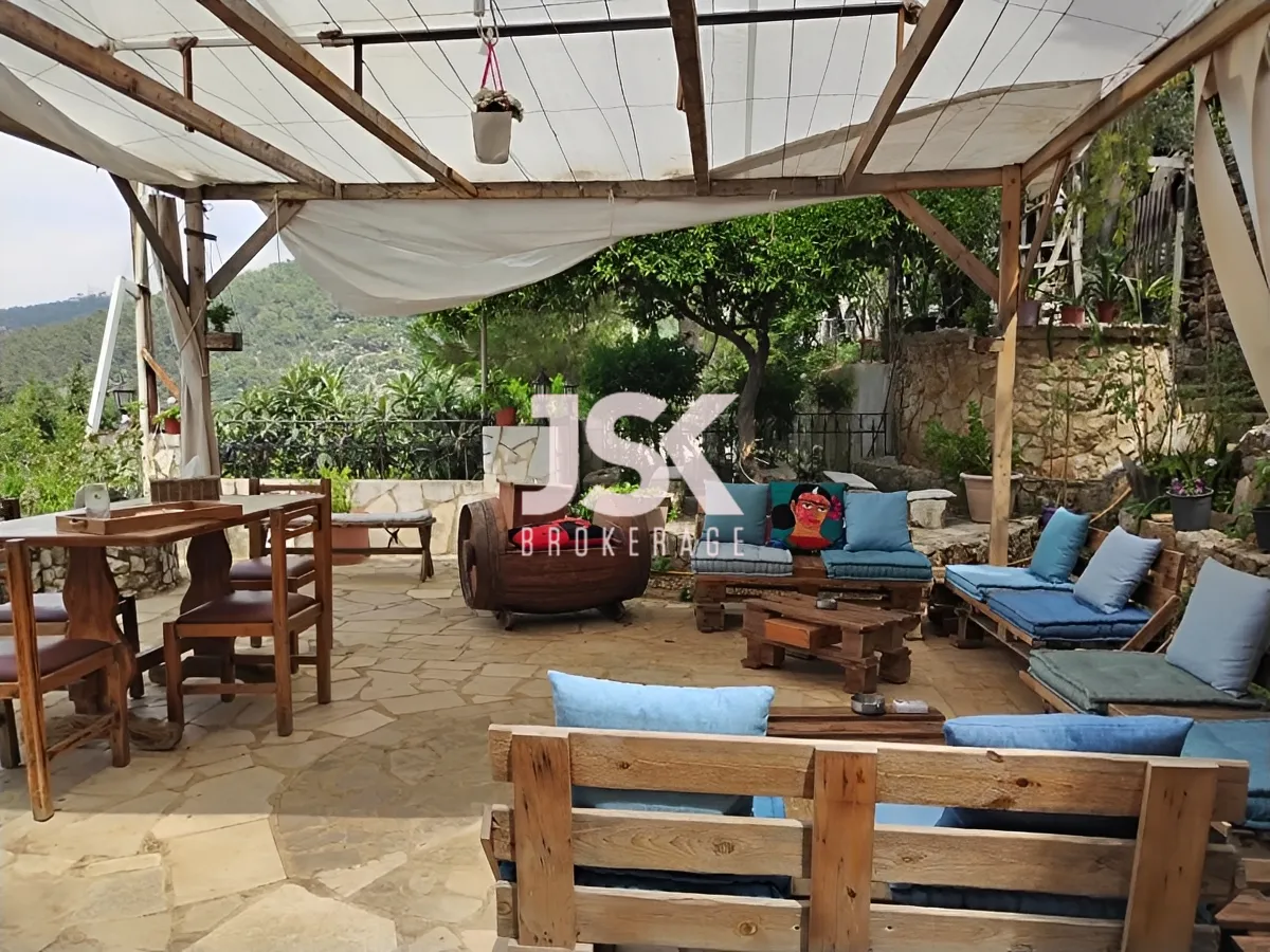 Villa for Sale in Ghazir, Lebanon - 4 bed, 3 bath