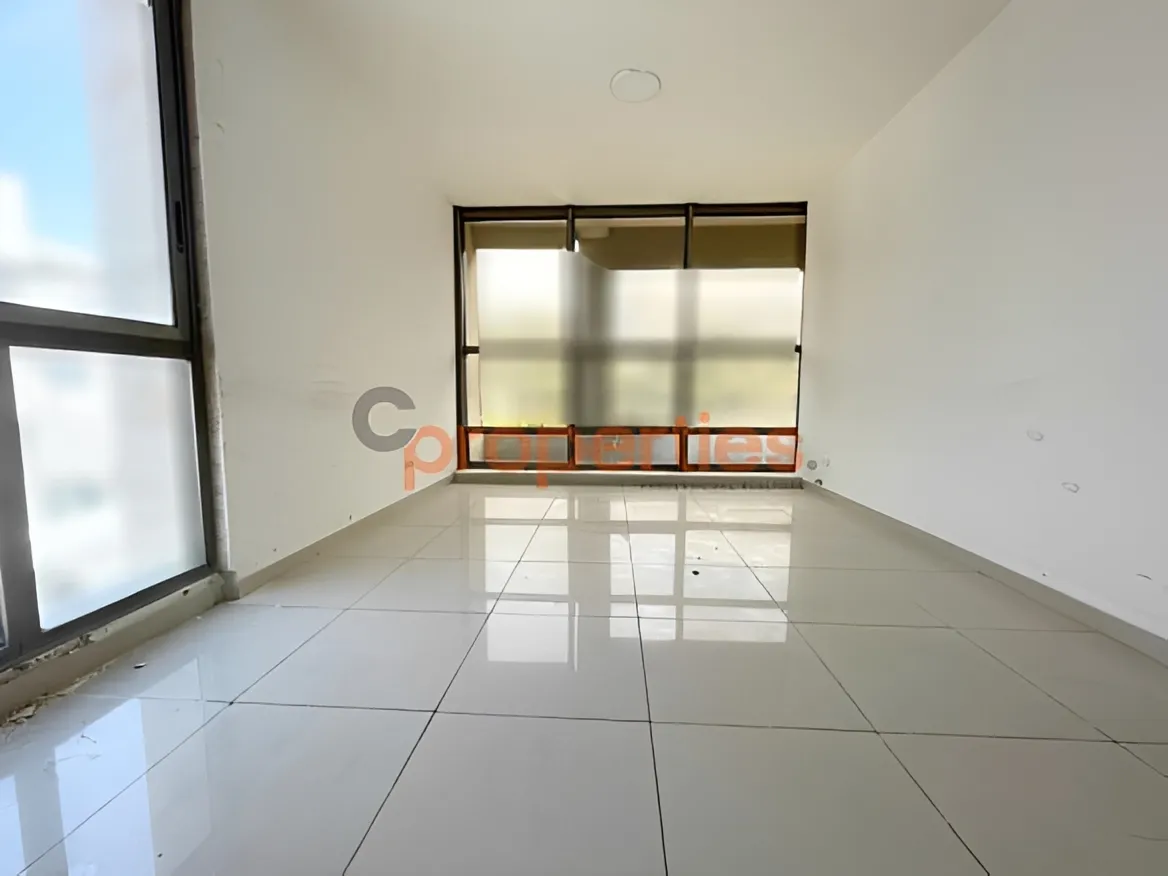 Office for Rent in Kfar Hbab