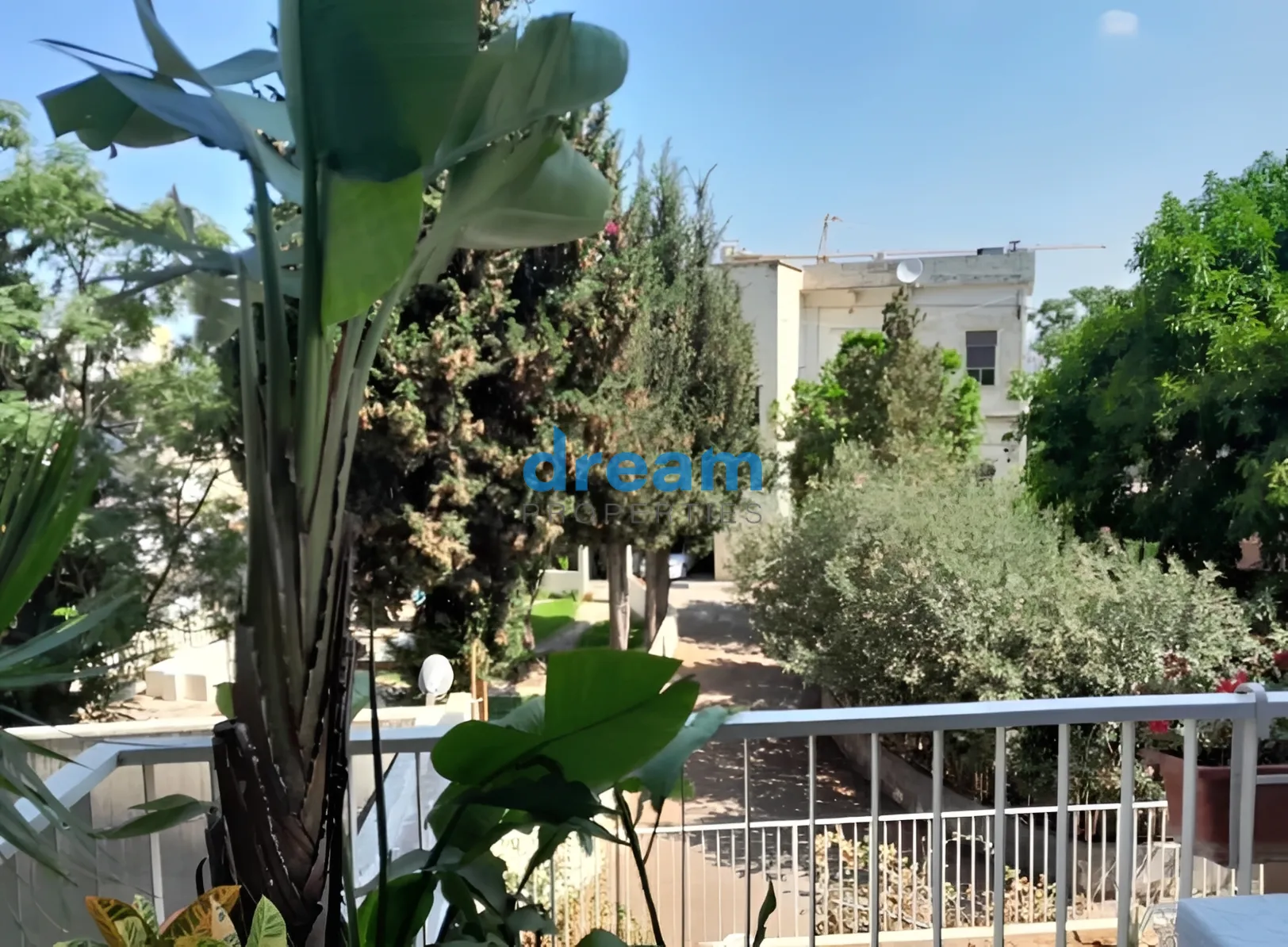 Apartment for sale in Geitaoui, Achrafieh