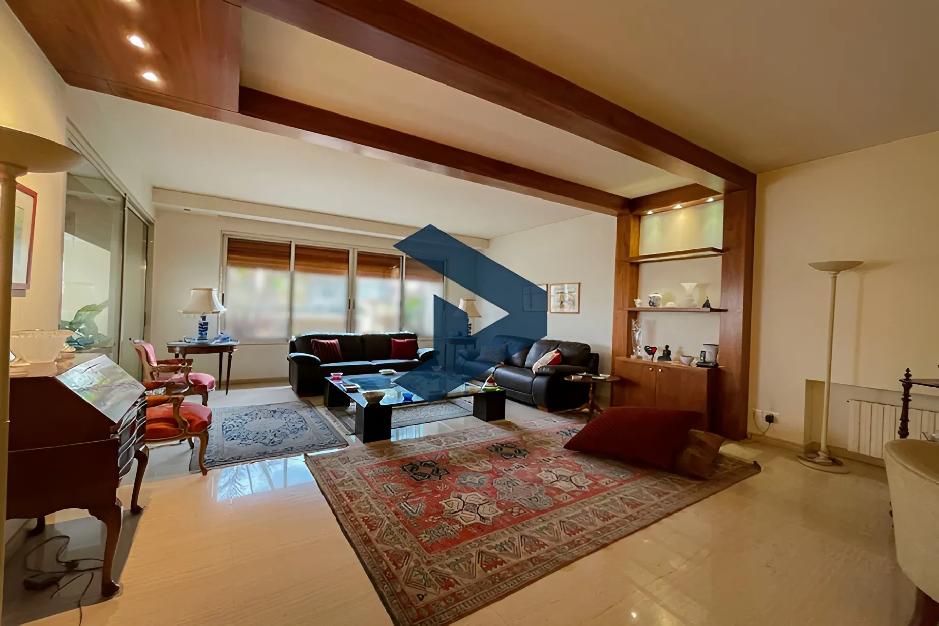 Apartment for rent in Caree d'or, Achrafieh, Lebanon - 3 bed, 5 bath