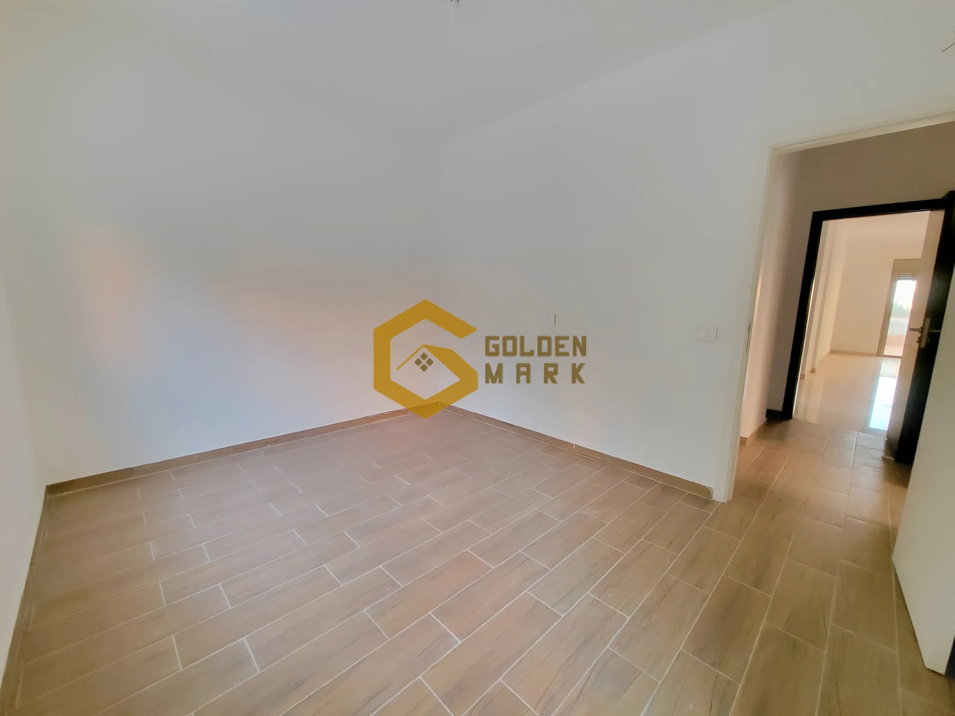 Apartment for Sale in Halat