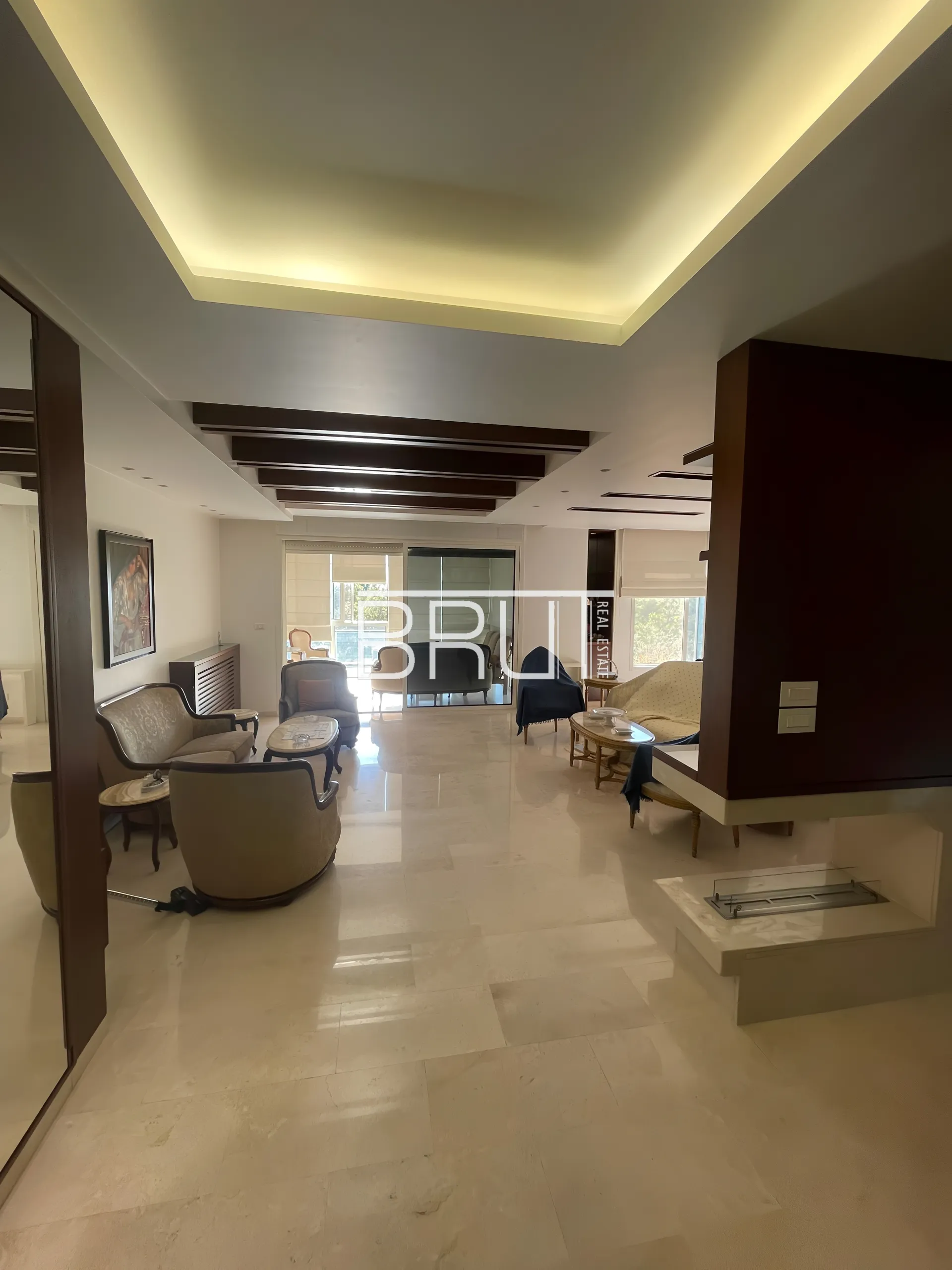 Apartment for Sale in Ballouneh