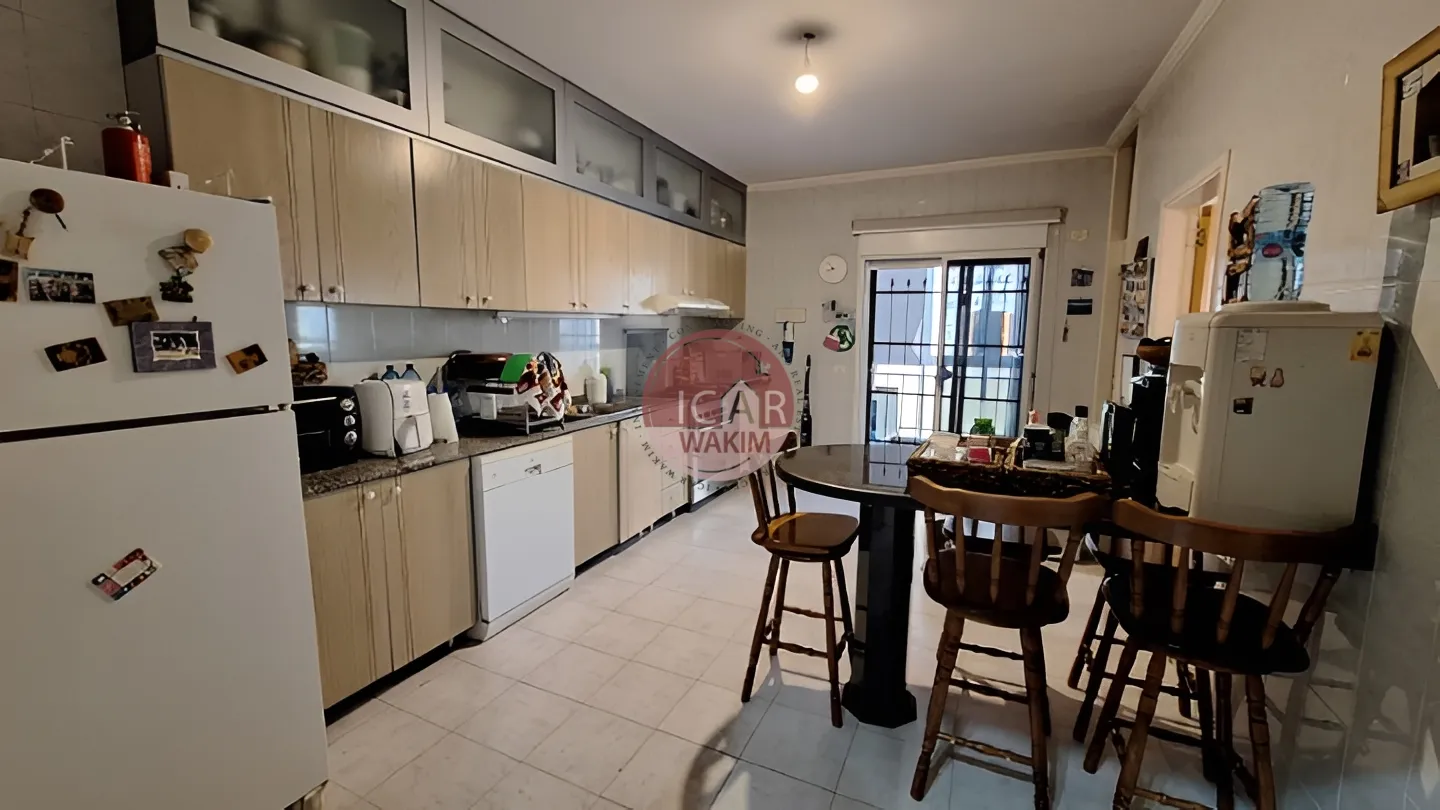 Apartment for sale in Baabdat