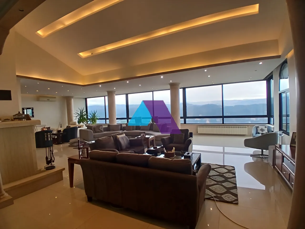 Apartment for Sale in Broummana - 4 bed, 4 bath