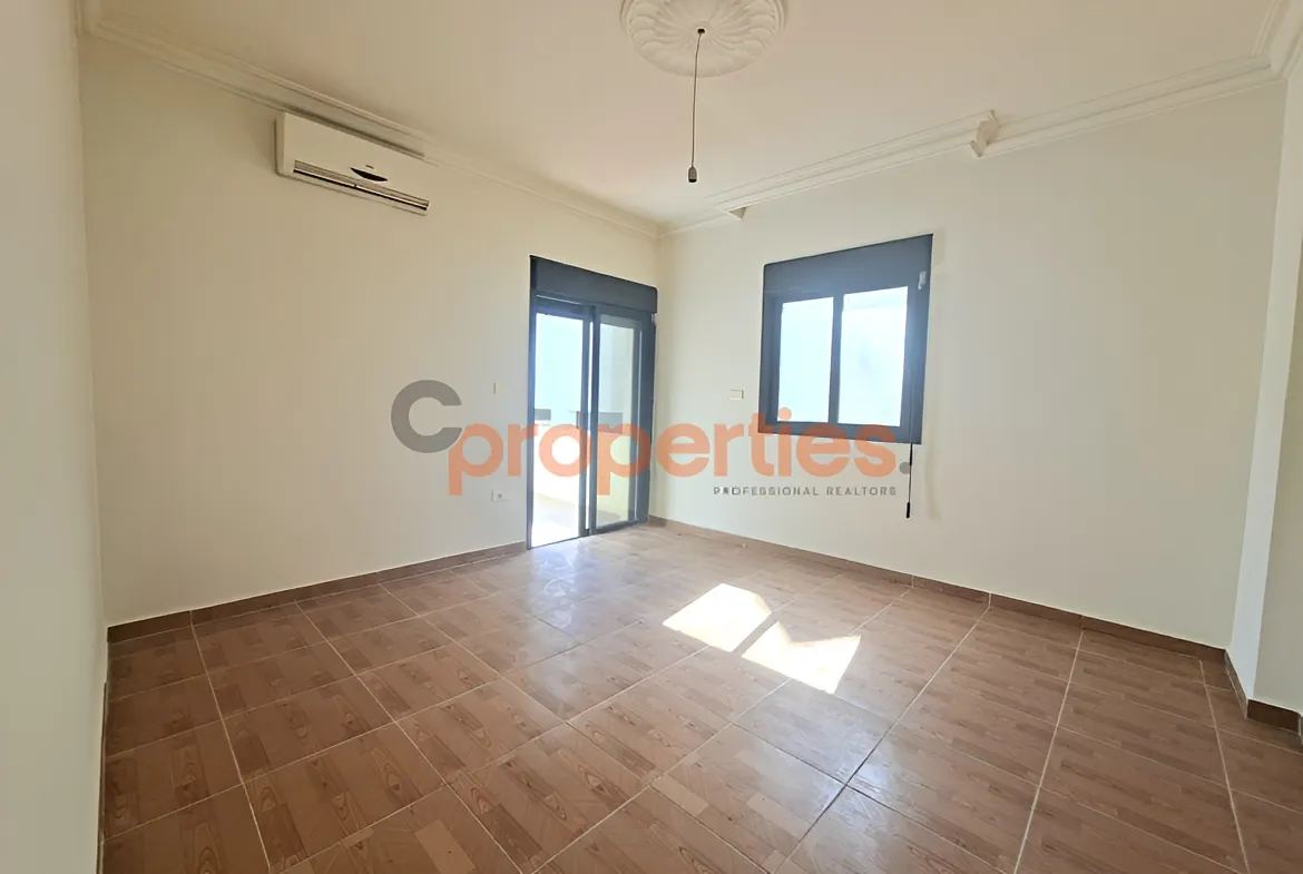 Apartment for Sale in Halat