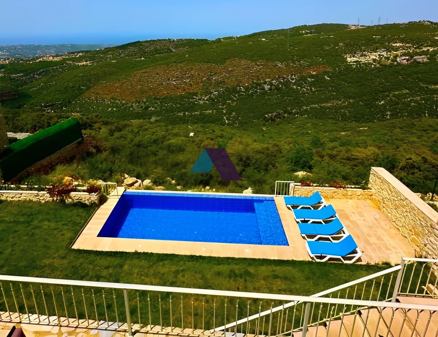 Villa for Sale in Chabtine - 6 bed, 4 bath