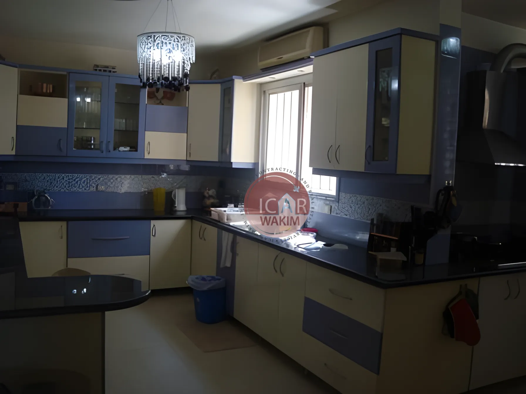 Apartment for Sale in Zalqa - 5 bed, 4 bath