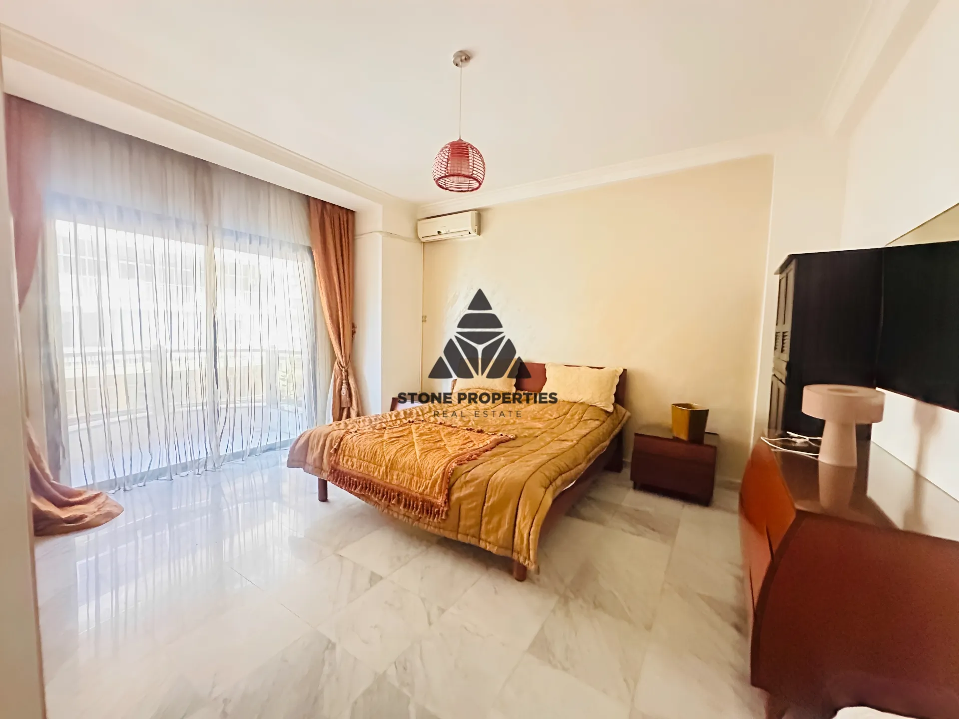 Apartment for rent in Ramlet el baida, beirut, lebanon