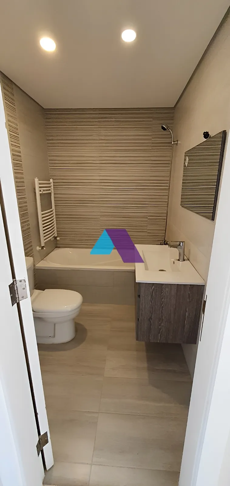 Apartment for Sale in Ballouneh