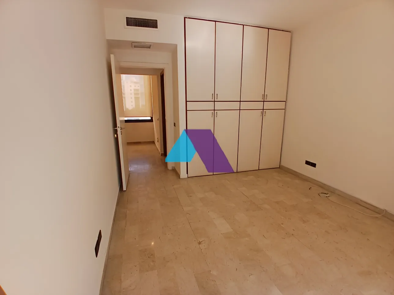 Apartment for Sale in Verdun