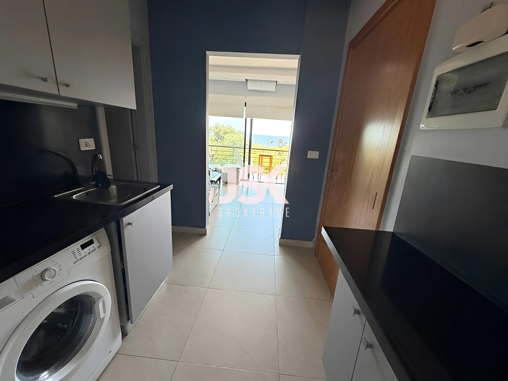 Apartment for Rent in Tehoum - 1 bed, 2 bath