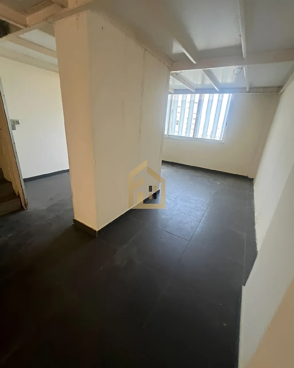 Showroom for rent in Dbayeh, Lebanon