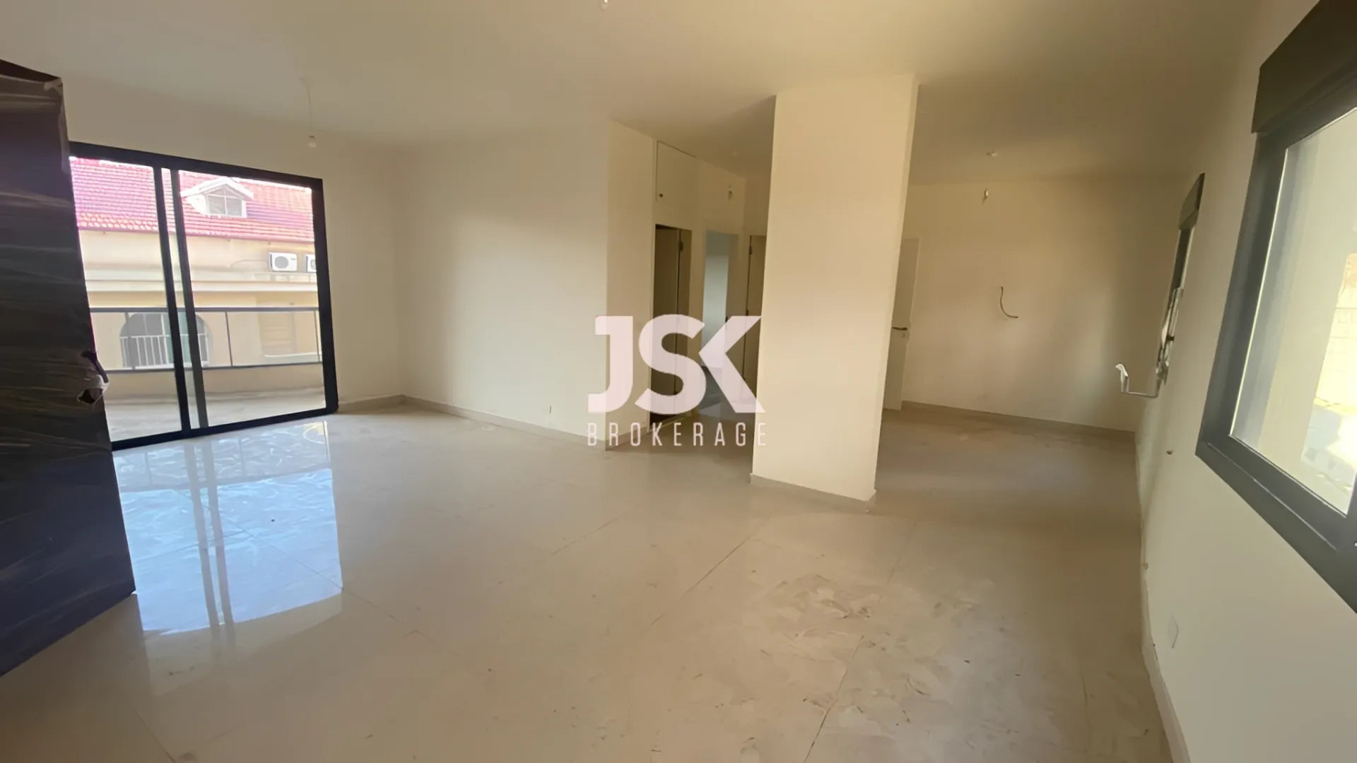 Duplex for Sale in Jouret El Ballout, Lebanon