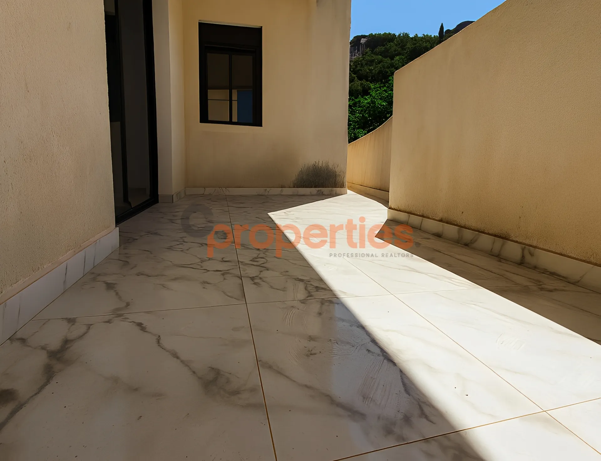 Apartment for Sale in Bouar, Lebanon
